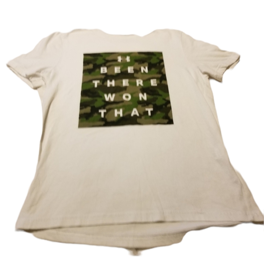 Under Armour Youth Tshirt Size Large